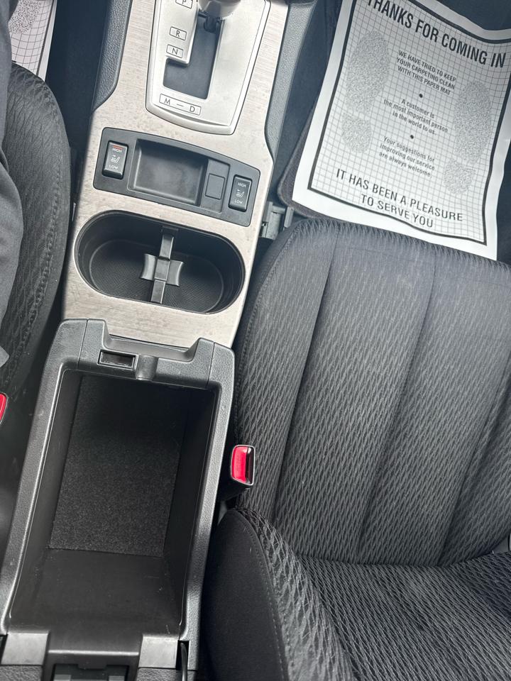 Subaru Outback 2.5i Premium 2012