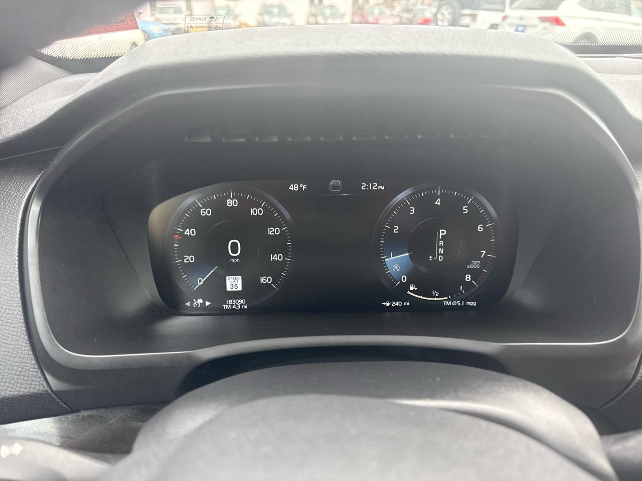 Volvo XC90 T6 Momentum AWD 2018