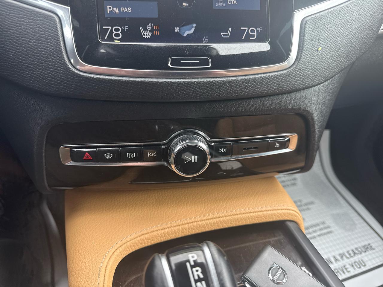 Volvo XC90 T6 Momentum AWD 2018