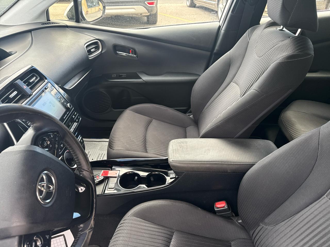 Toyota Prius Prime LE 2020