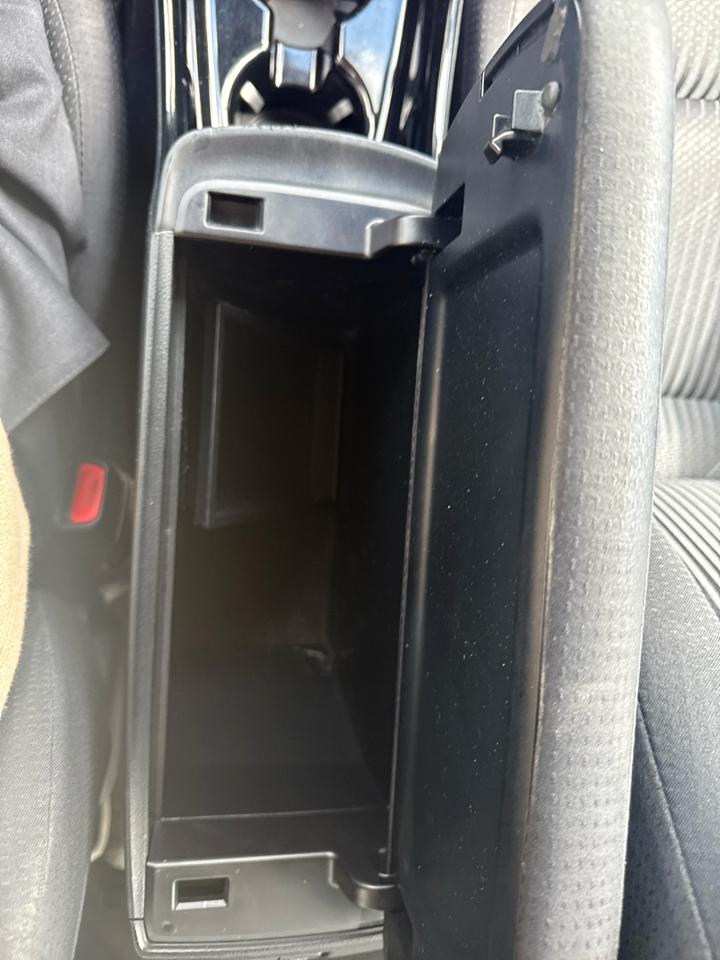 Toyota Prius Prime LE 2020