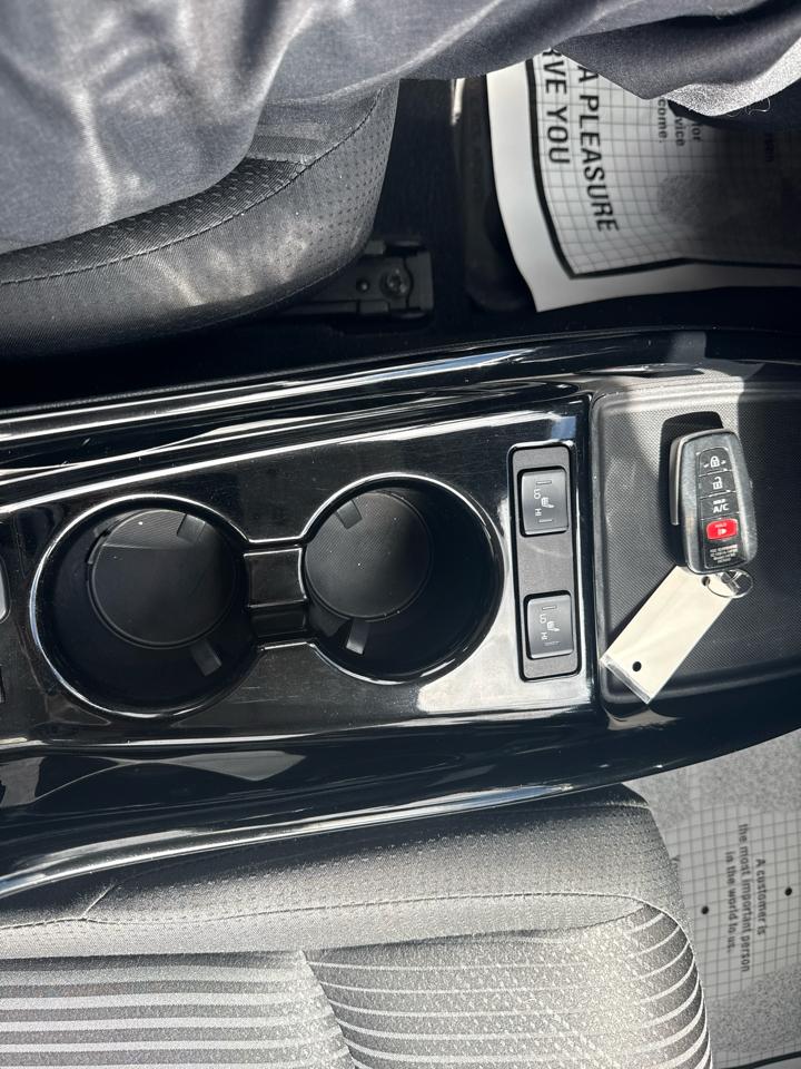 Toyota Prius Prime LE 2020