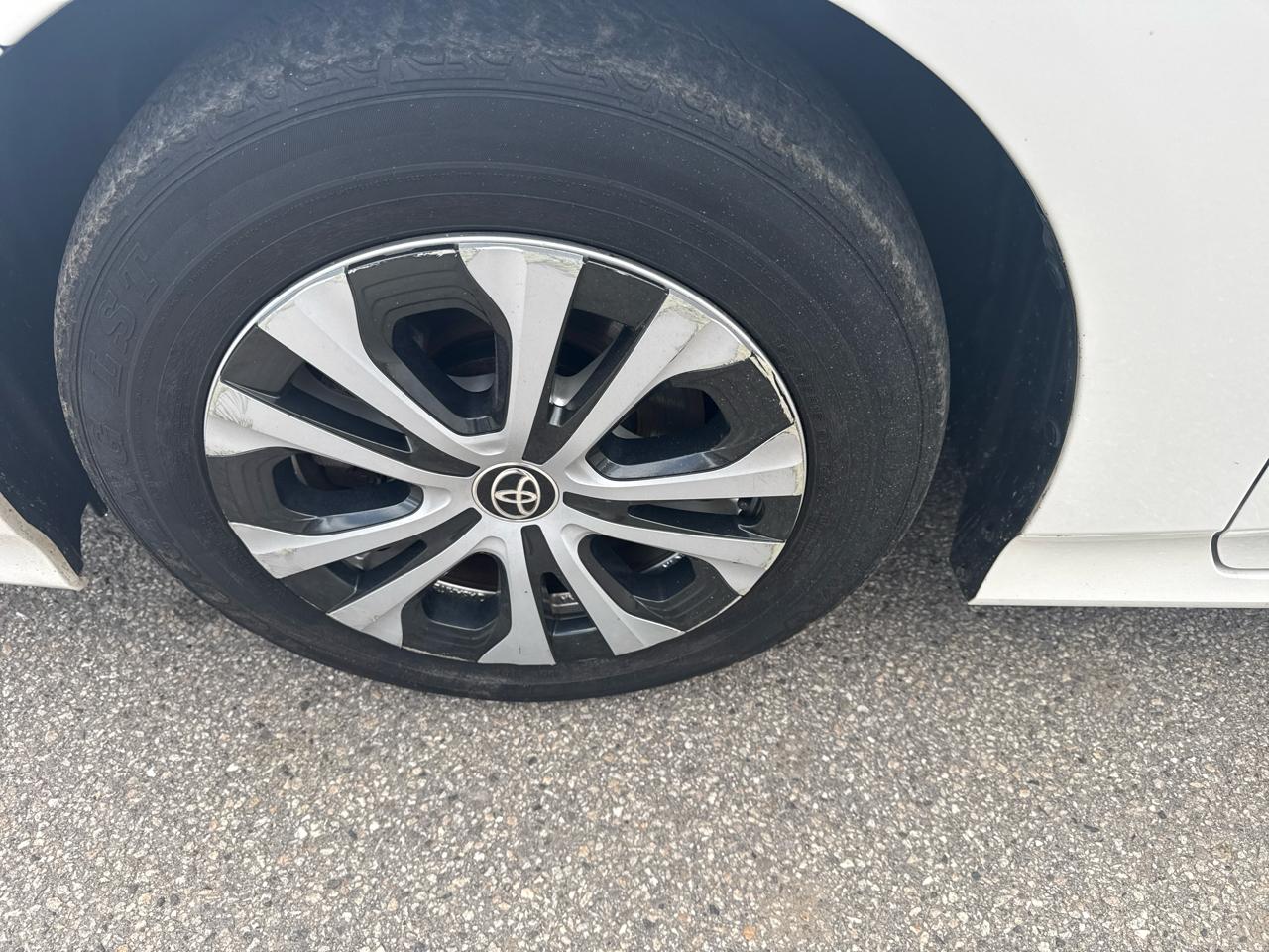 Toyota Prius Prime LE 2020