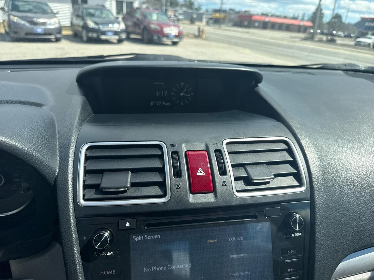 Subaru Forester 2.5i Premium PZEV CVT 2016