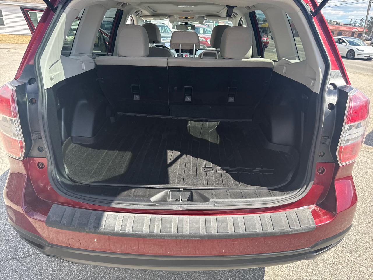 Subaru Forester 2.5i Premium PZEV CVT 2016