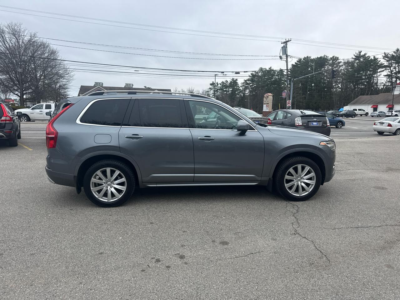 Volvo XC90 T6 Momentum AWD 2017