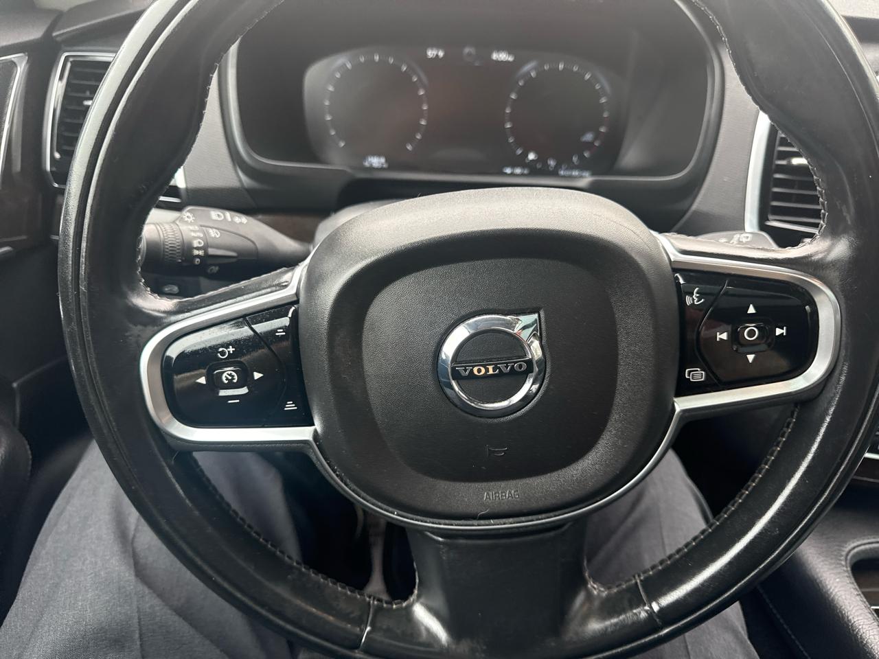 Volvo XC90 T6 Momentum AWD 2017