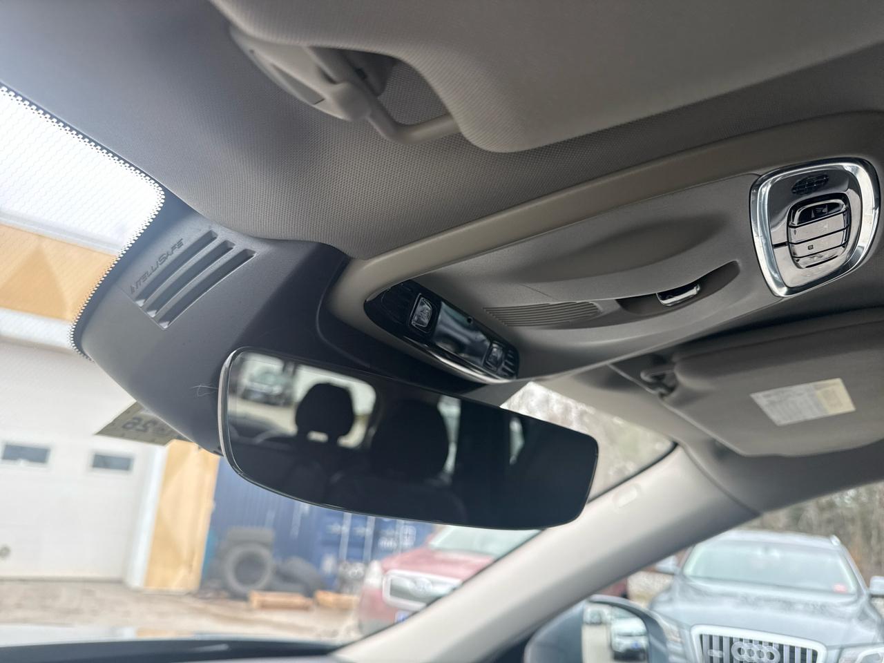 Volvo XC90 T6 Momentum AWD 2017