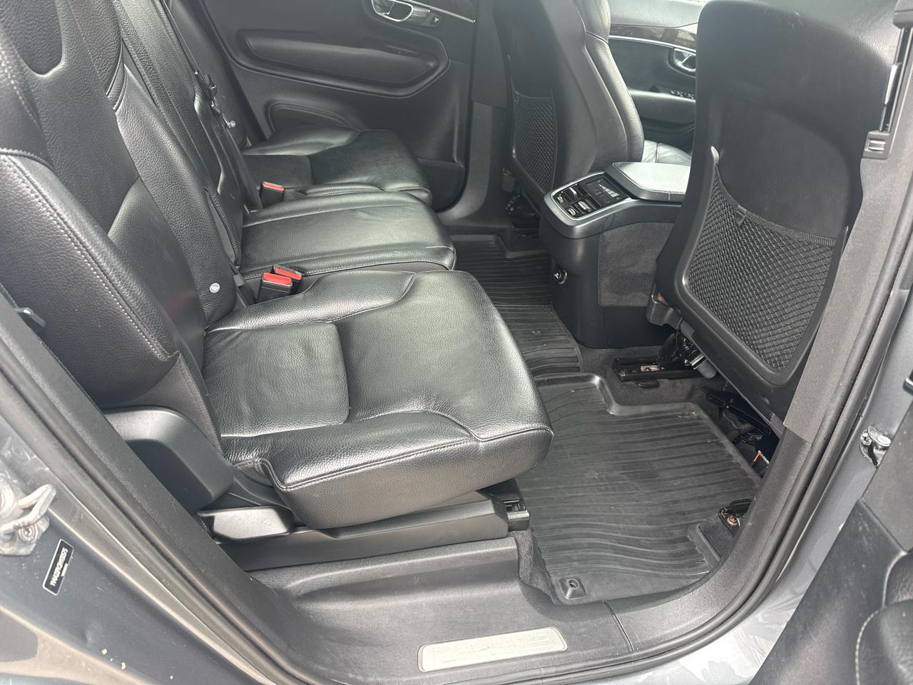 Volvo XC90 T6 Momentum AWD 2017