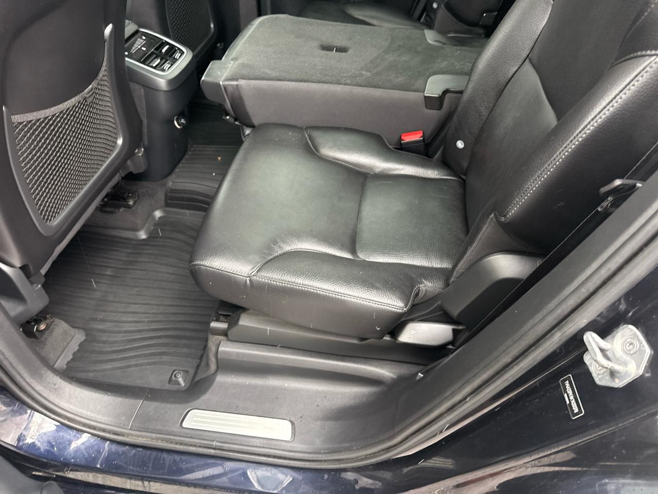 Volvo XC90 T6 Momentum AWD 2019
