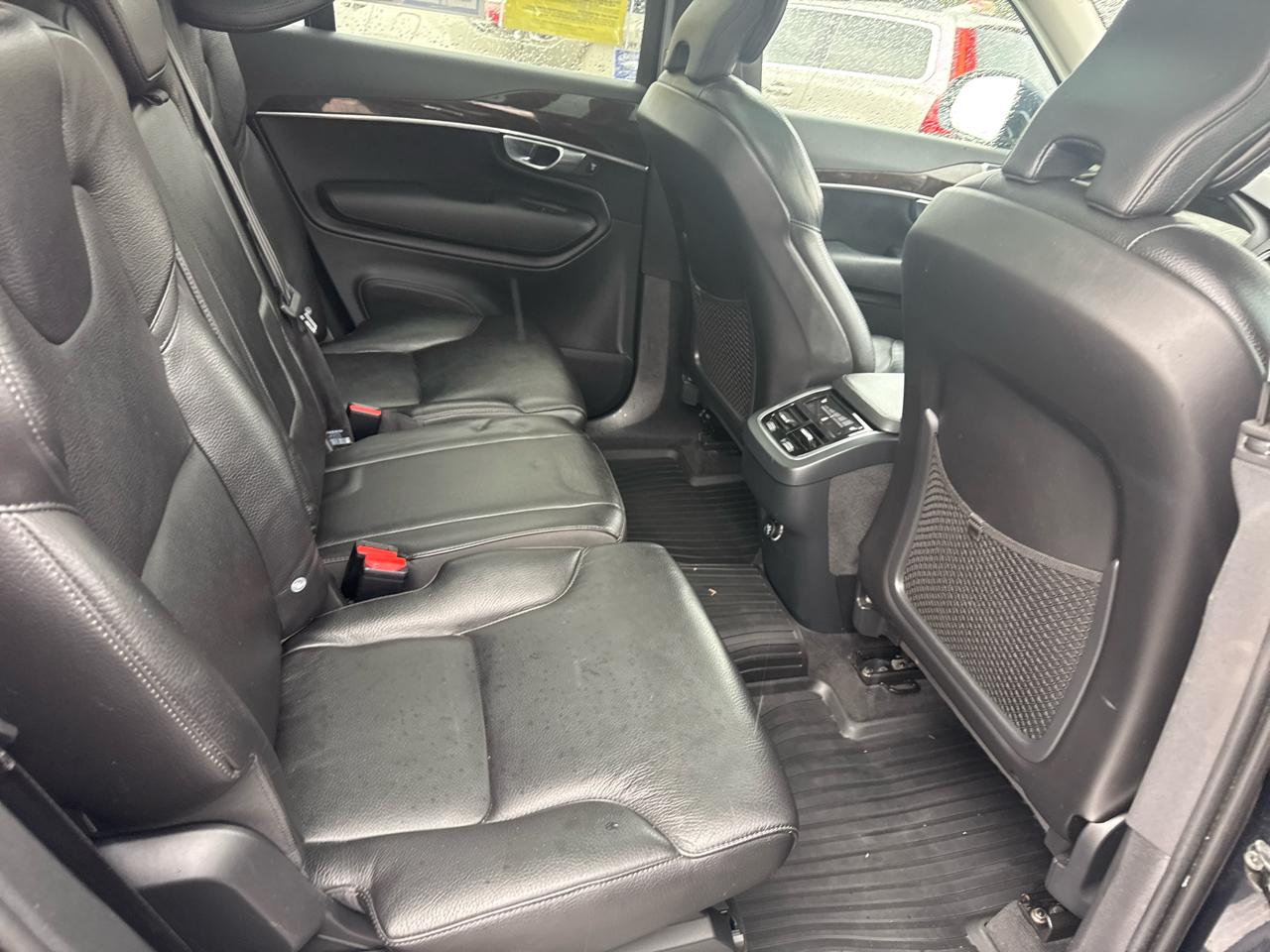 Volvo XC90 T6 Momentum AWD 2019