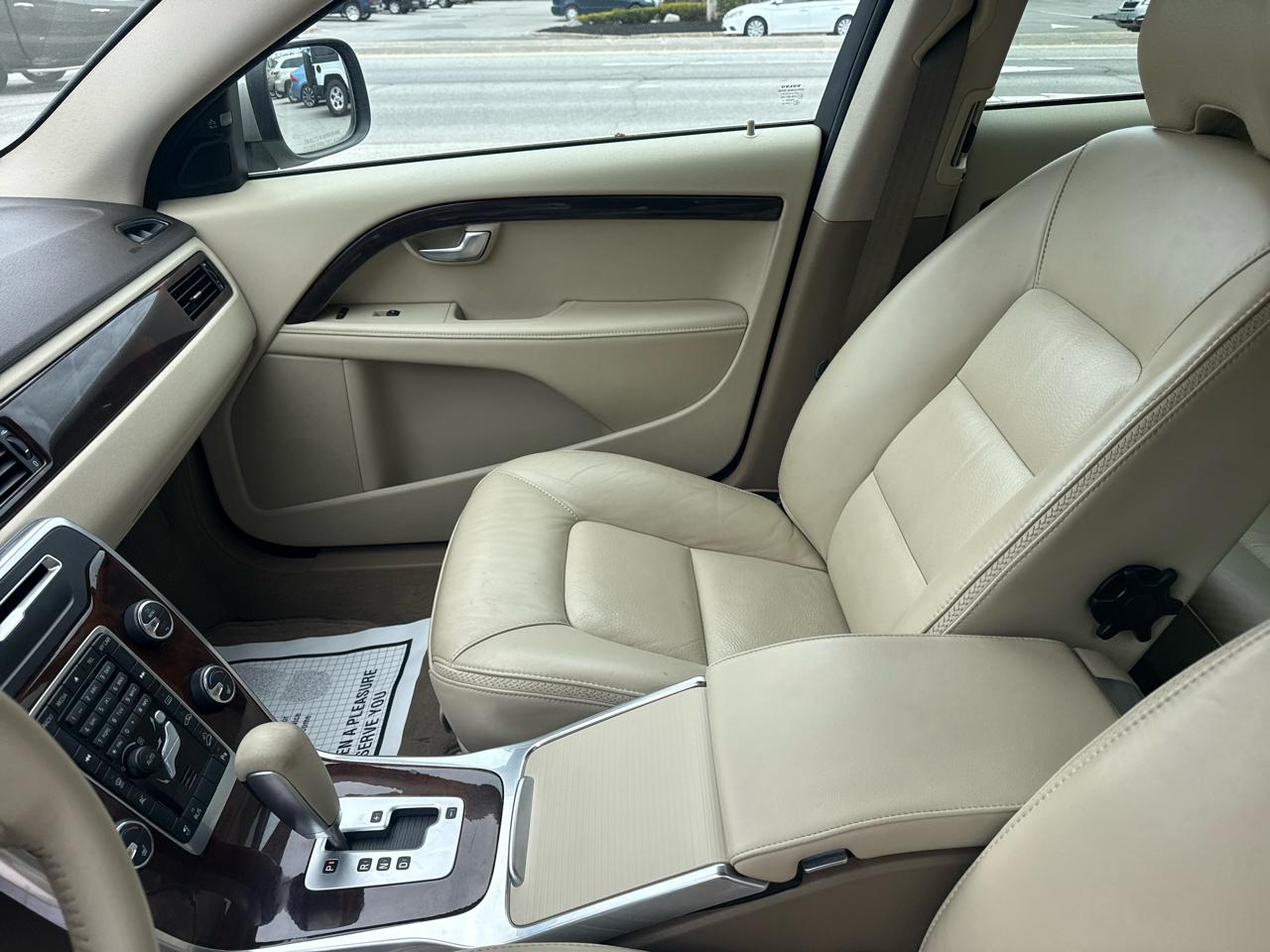 Volvo XC70 3.2 Premier 2012