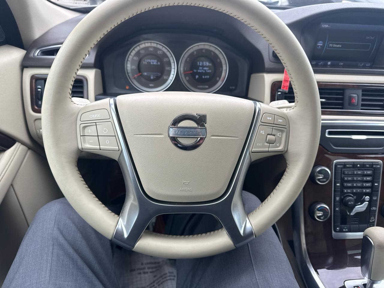 Volvo XC70 3.2 Premier 2012