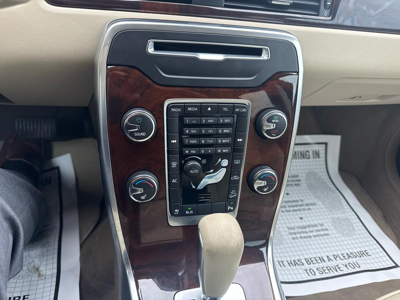 Volvo XC70 3.2 Premier 2012