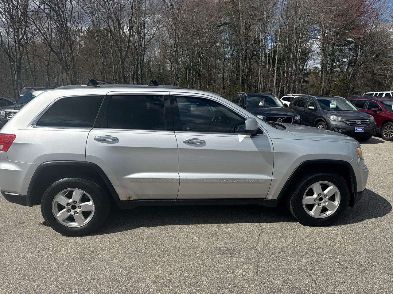 Jeep Grand Cherokee Laredo 4WD 2011