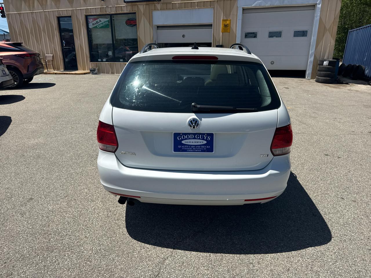 Volkswagen Jetta SportWagen 2.0L TDI 2014