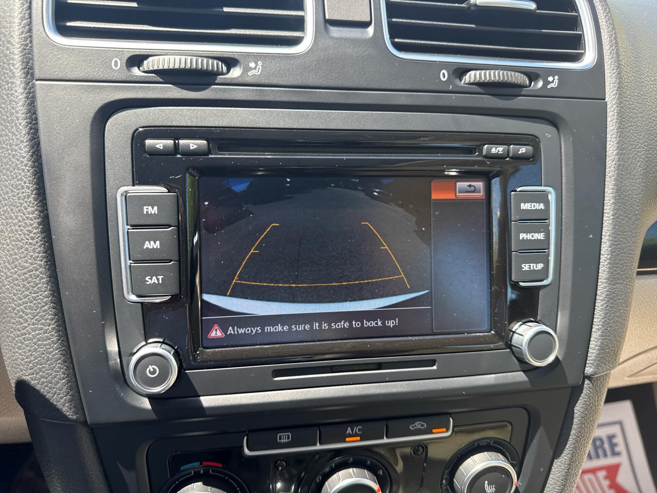 Volkswagen Jetta SportWagen 2.0L TDI 2014