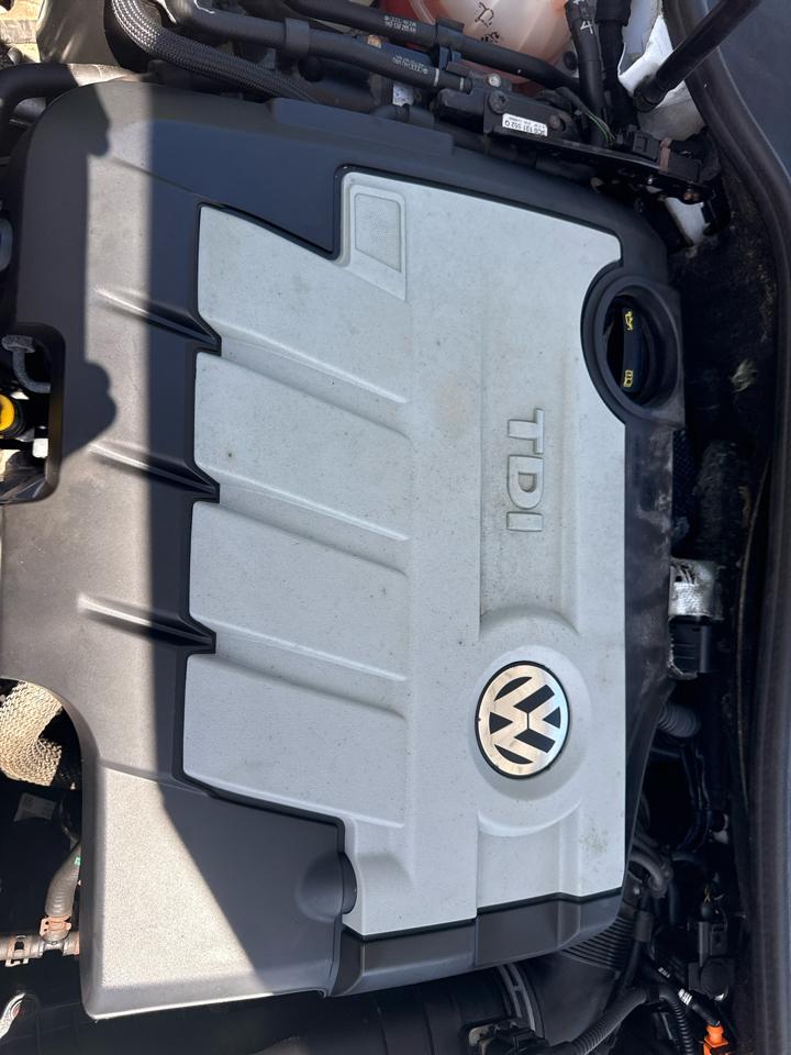 Volkswagen Jetta SportWagen 2.0L TDI 2014