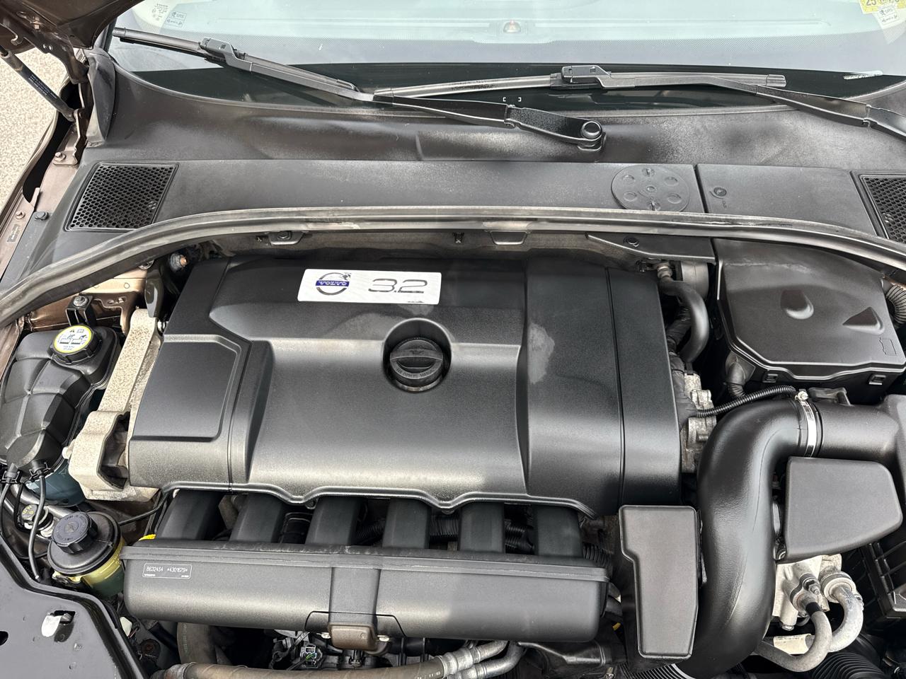 Volvo XC70 3.2 Premier+ 4WD 2015