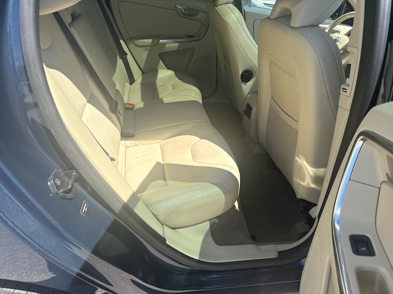 Volvo XC60 3.2 AWD 2013