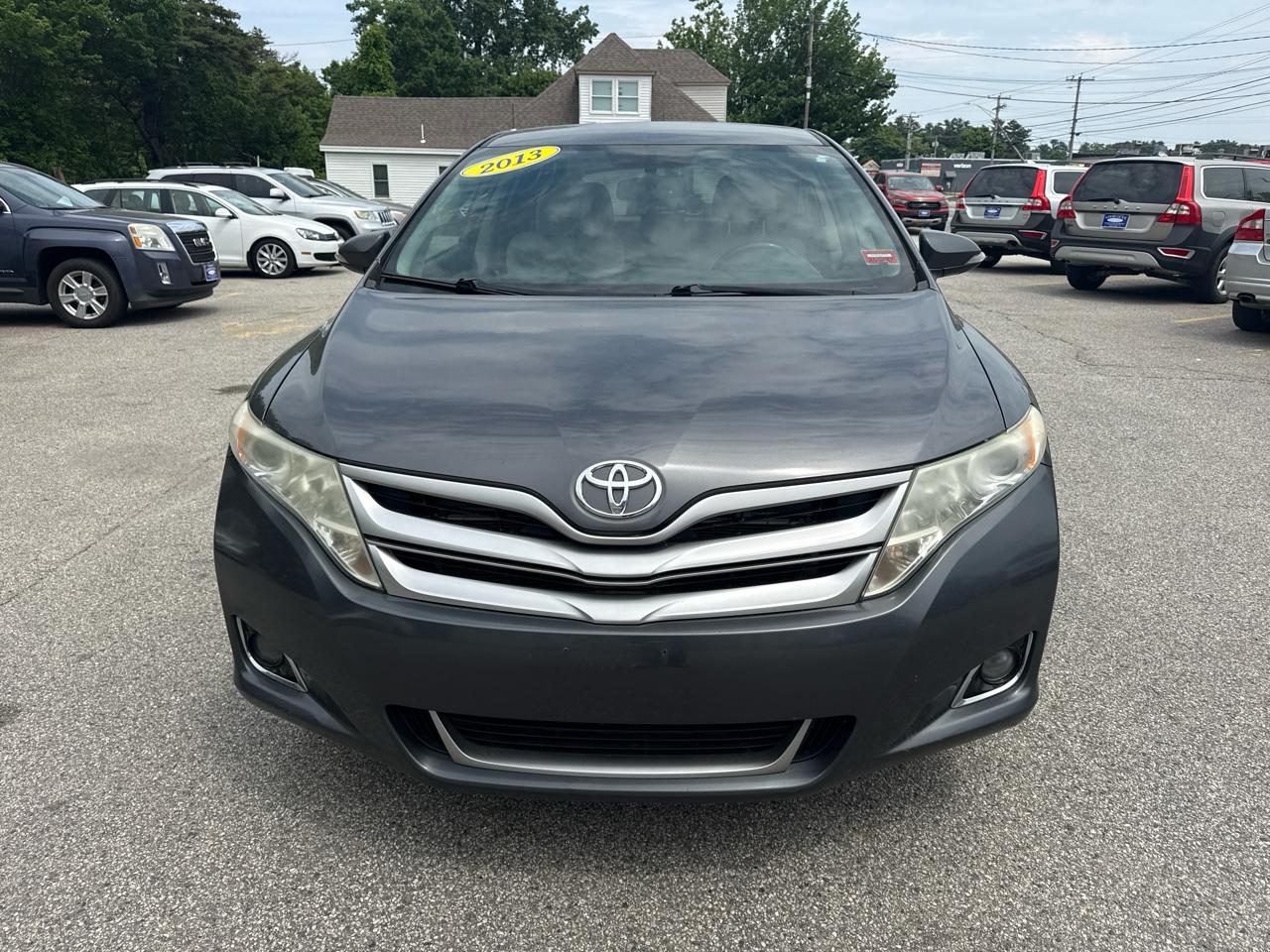 Toyota Venza LE I4 AWD 2013