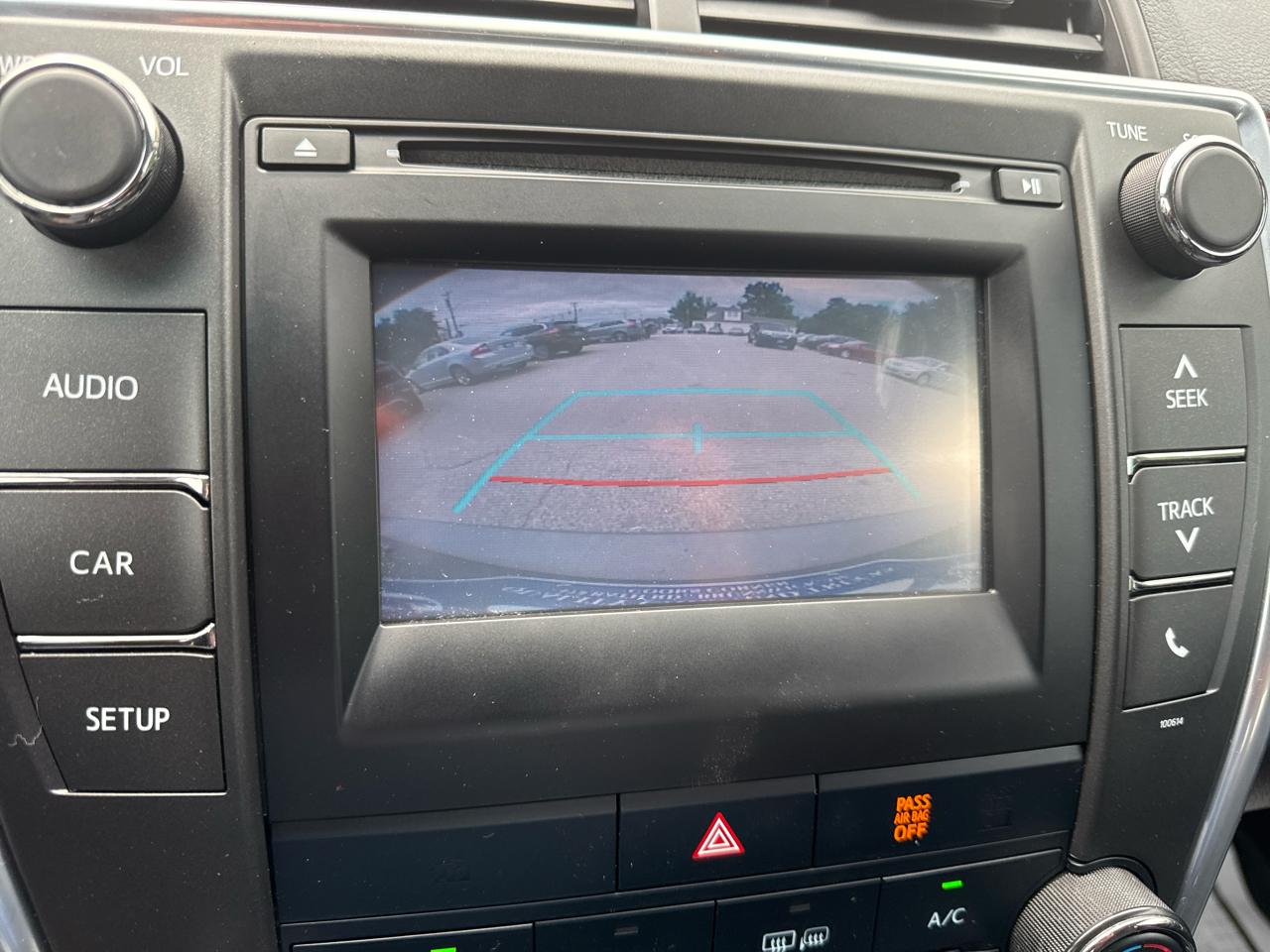 Toyota Camry SE 2017