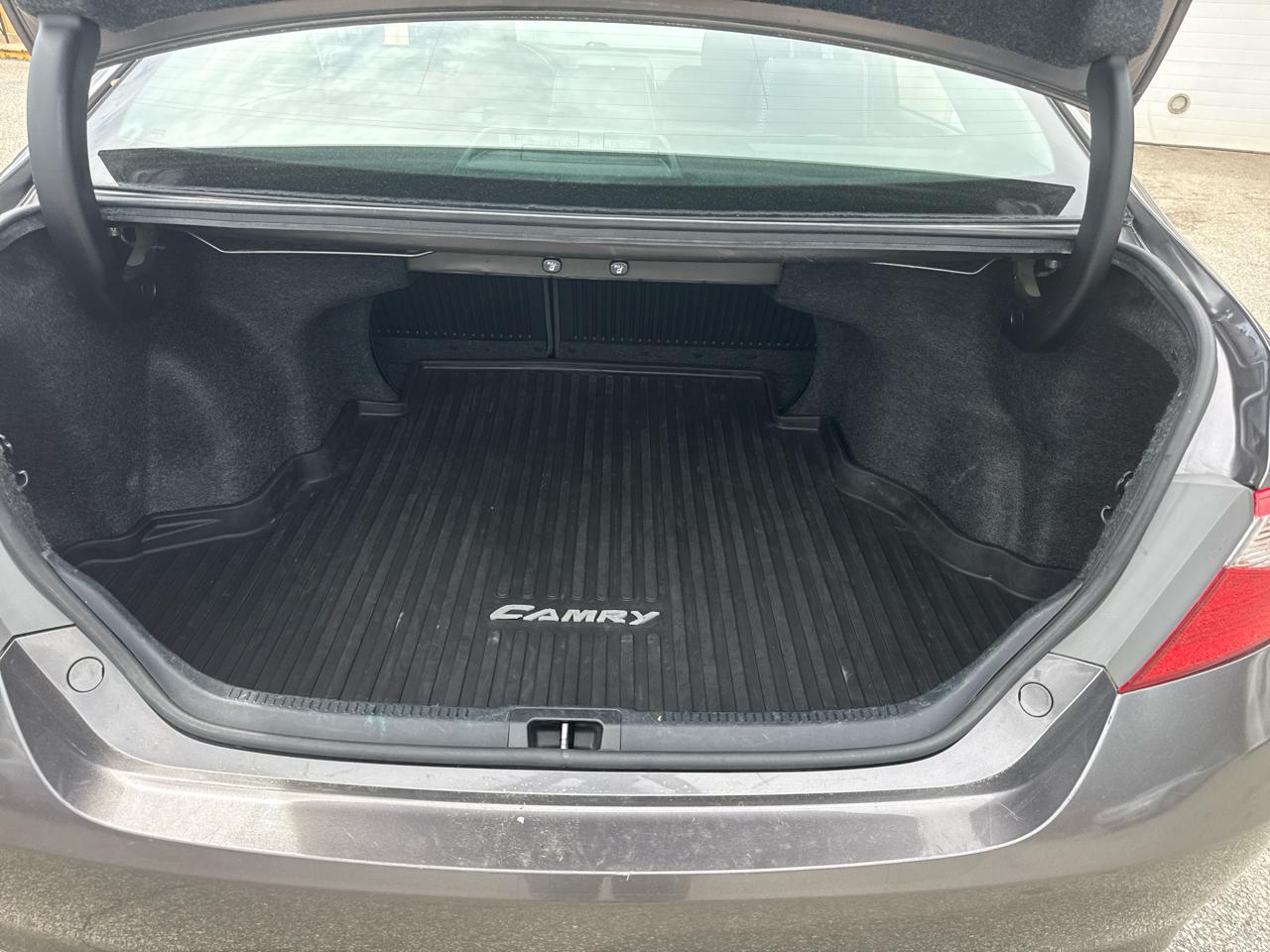 Toyota Camry SE 2017