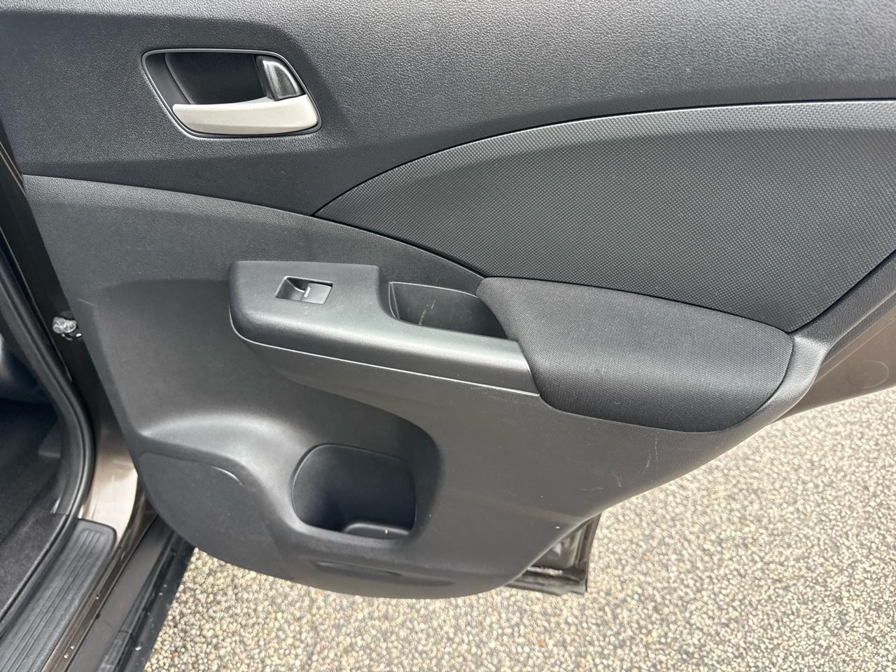 Honda CR-V LX 4WD 5-Speed AT 2014
