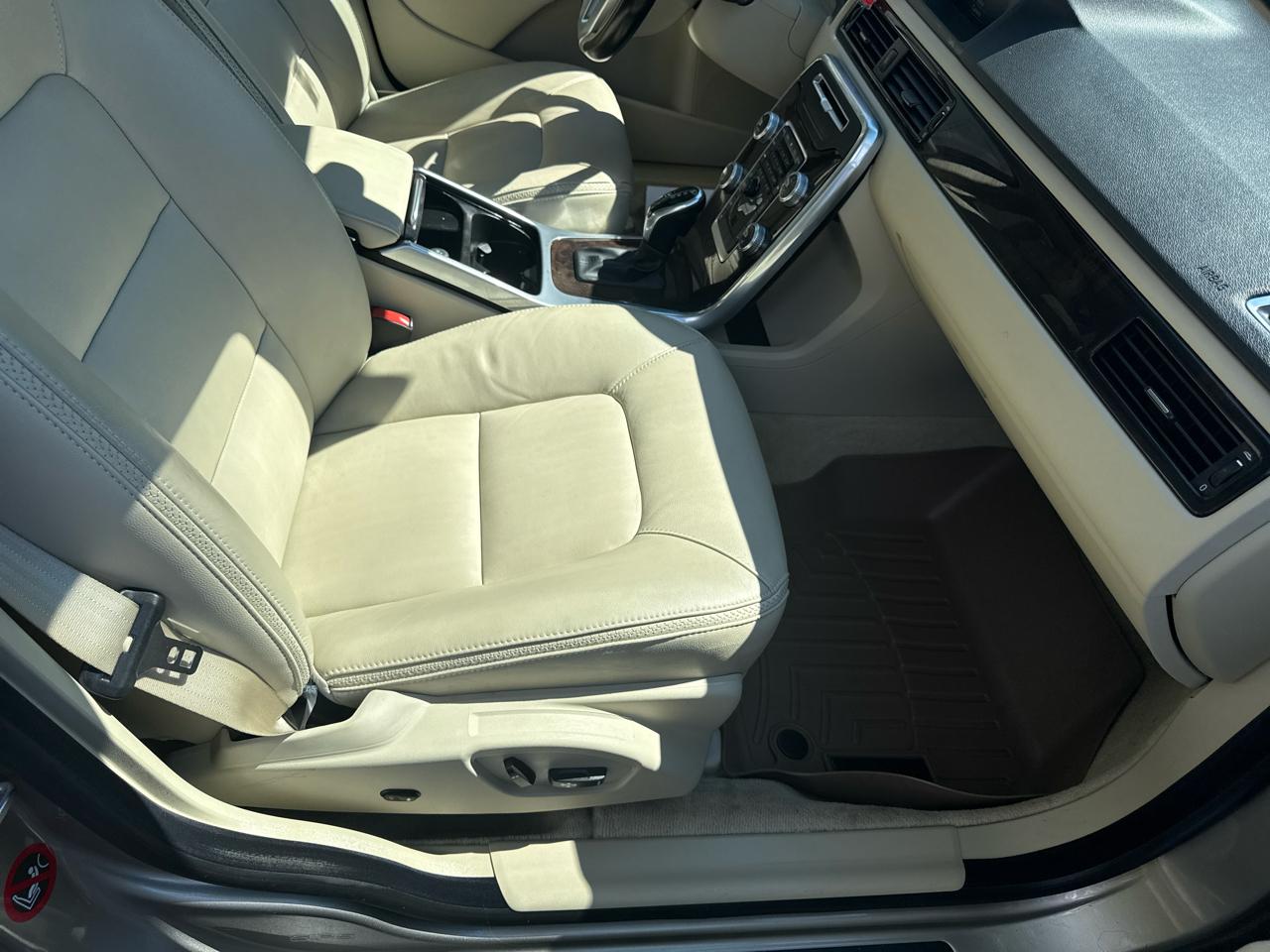 Volvo XC70 T5 Premier AWD 2016