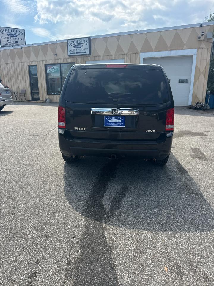 Honda Pilot LX 4WD 5-Spd AT 2011