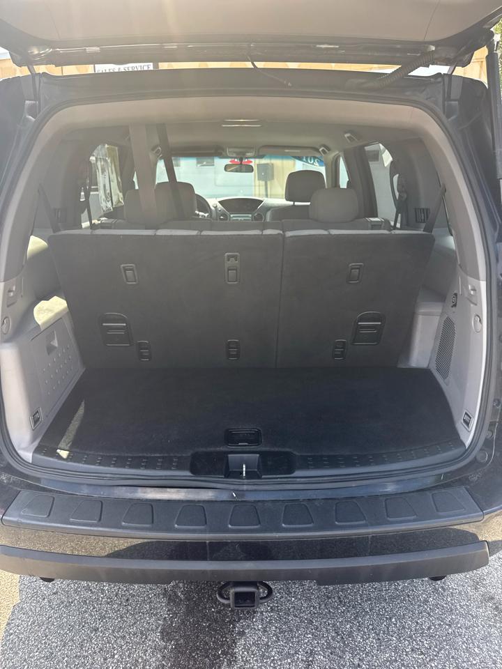Honda Pilot LX 4WD 5-Spd AT 2011