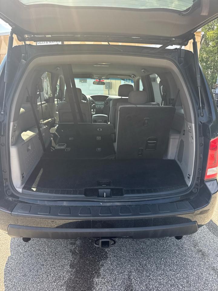 Honda Pilot LX 4WD 5-Spd AT 2011