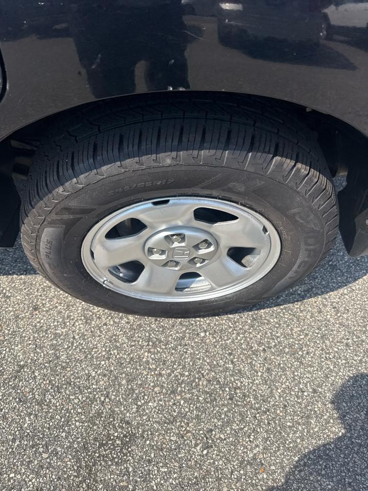 Honda Pilot LX 4WD 5-Spd AT 2011