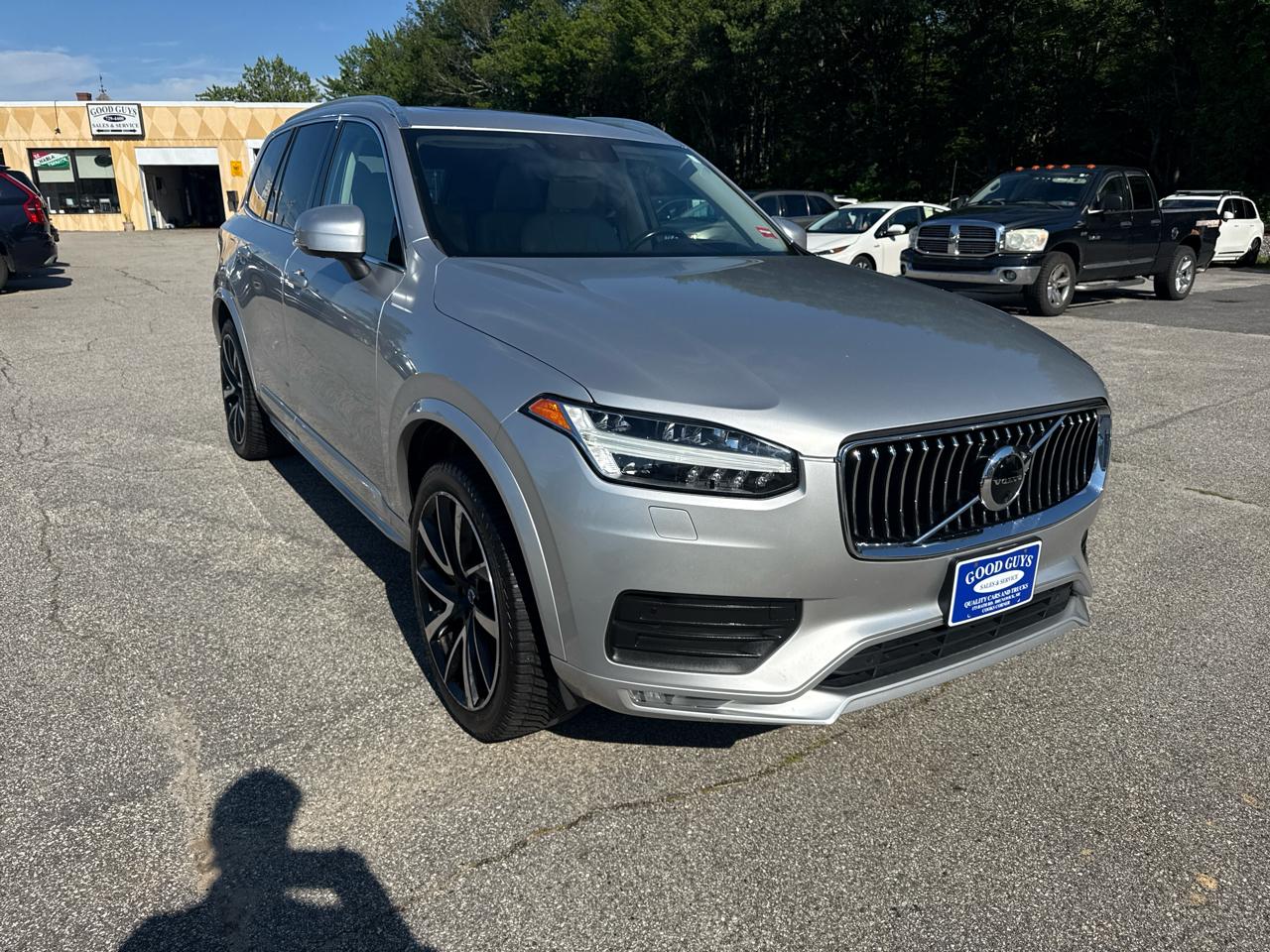 Volvo XC90 T6 Momentum AWD 2021
