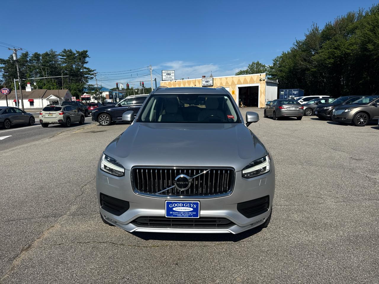 Volvo XC90 T6 Momentum AWD 2021