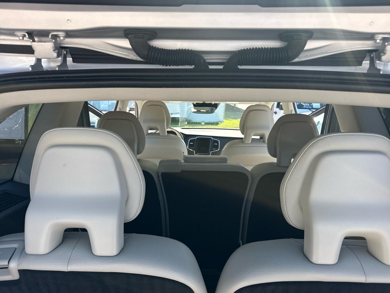 Volvo XC90 T6 Momentum AWD 2021