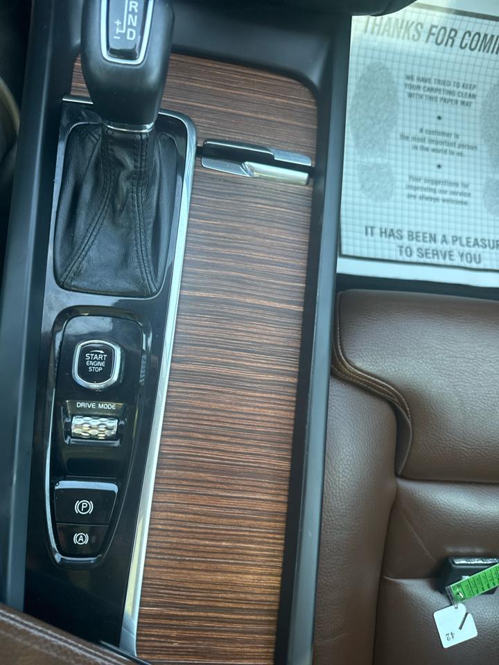 Volvo XC60 T5 Momentum AWD 2019