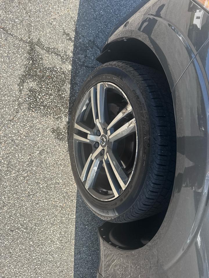 Volvo XC60 T5 Momentum AWD 2019
