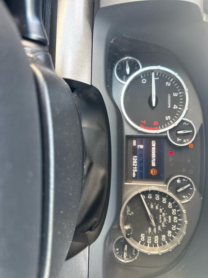 Toyota Tundra SR5 4.6L V8 Double Cab 2WD 2014