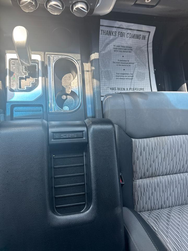 Toyota Tundra SR5 4.6L V8 Double Cab 2WD 2014