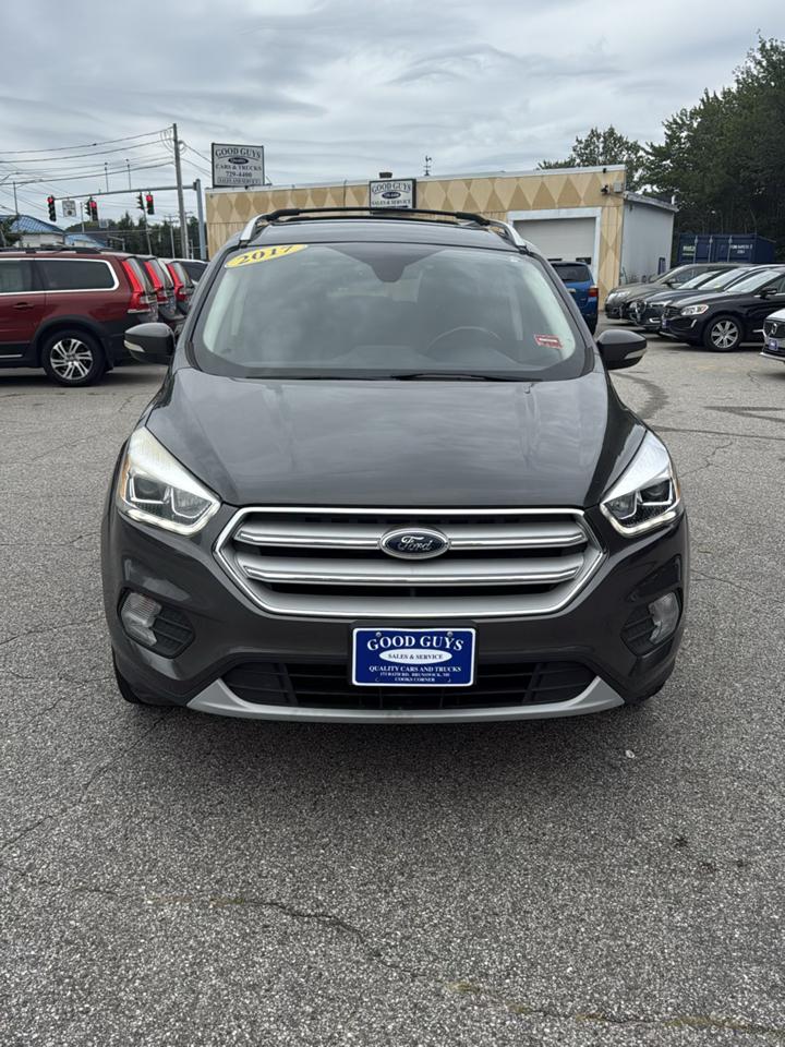 Ford Escape Titanium 4WD 2017