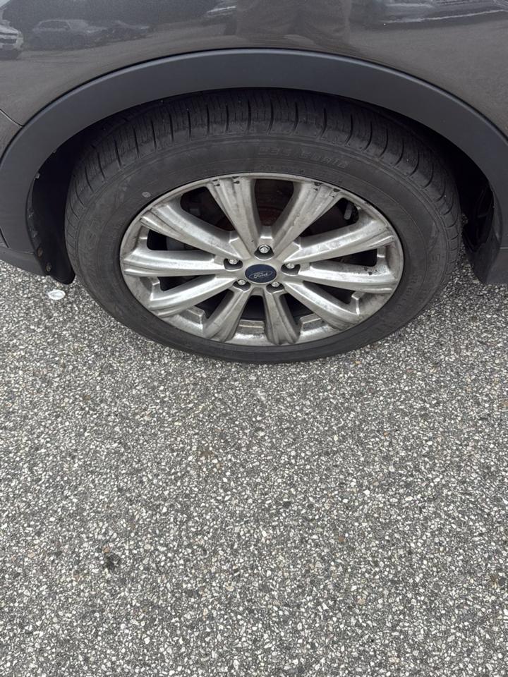 Ford Escape Titanium 4WD 2017