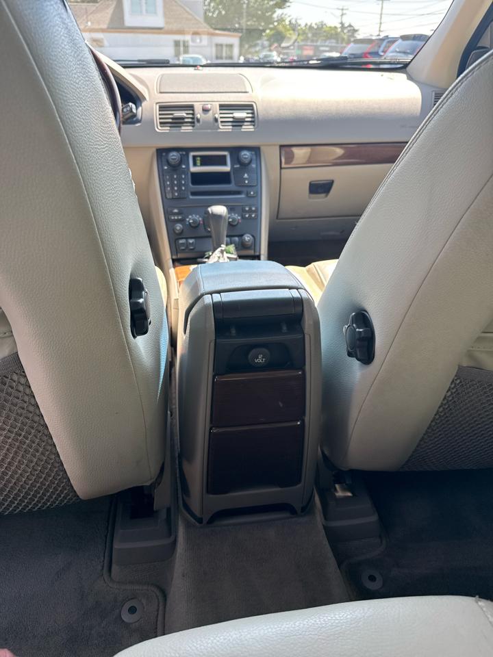 Volvo XC90 2.5T AWD 2005