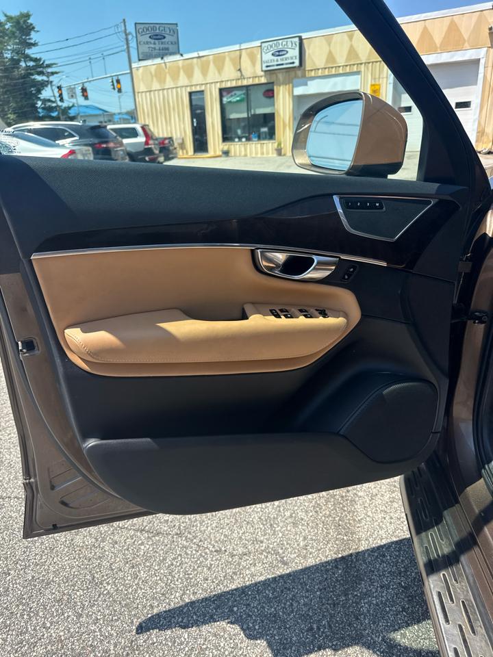Volvo XC90 T6 Momentum AWD 2016