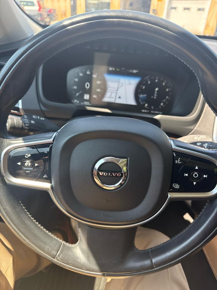 Volvo XC90 T6 Momentum AWD 2016