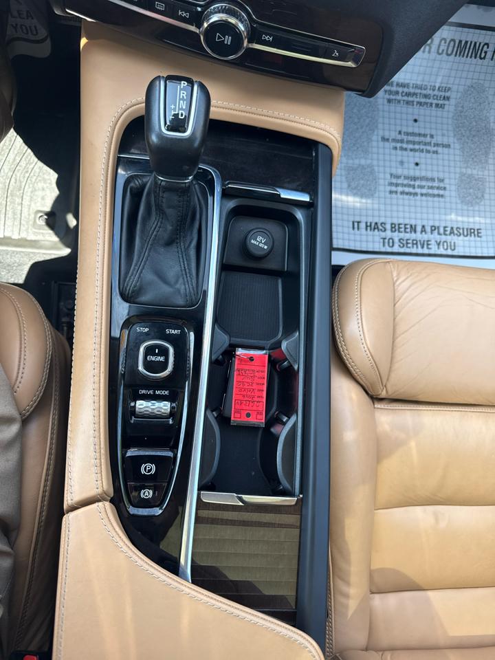 Volvo XC90 T6 Momentum AWD 2016
