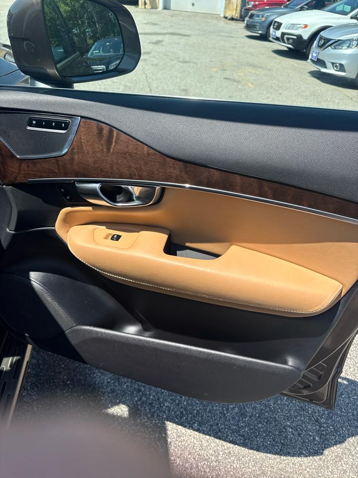 Volvo XC90 T6 Momentum AWD 2016
