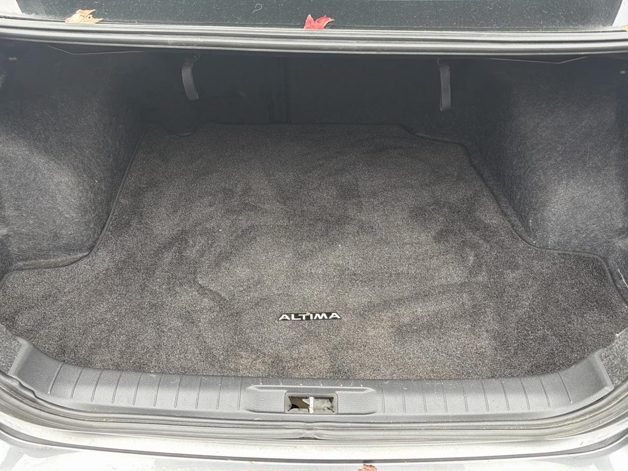 Nissan Altima 2.5 SR 2016