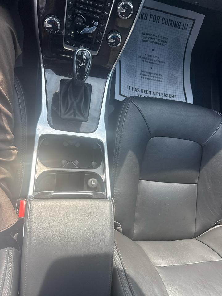 Volvo XC70 T5 Classic Platinum AWD 2016