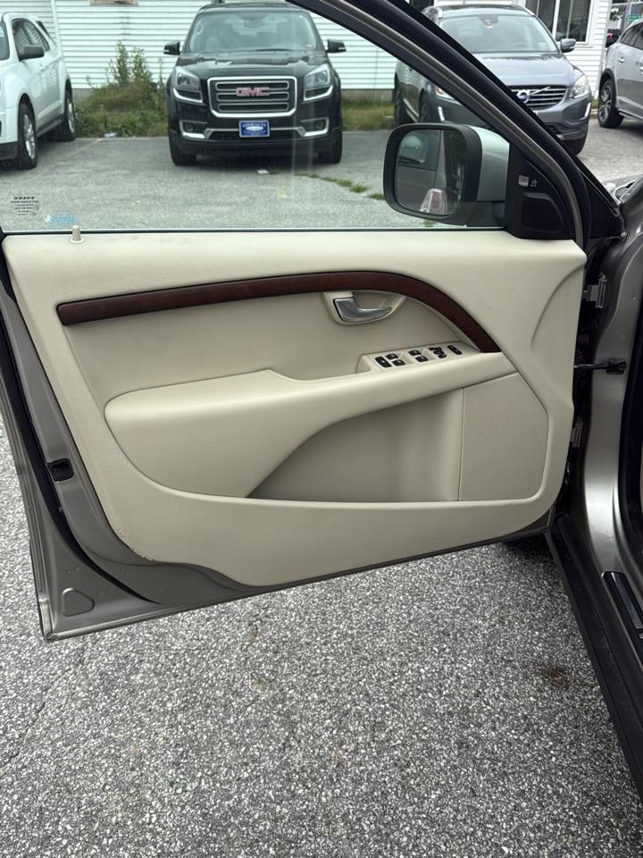 Volvo XC70 3.2 2011